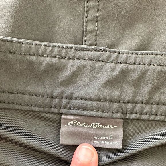 Eddie Bauer Adventurer 2.0 Gray Skort Women’s 6 Outdoor Hiking Utility - Picture 6 of 10
